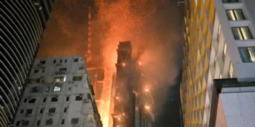 Hong Kong Launches Probe After Deadly Tower Block Fire that Killed 151